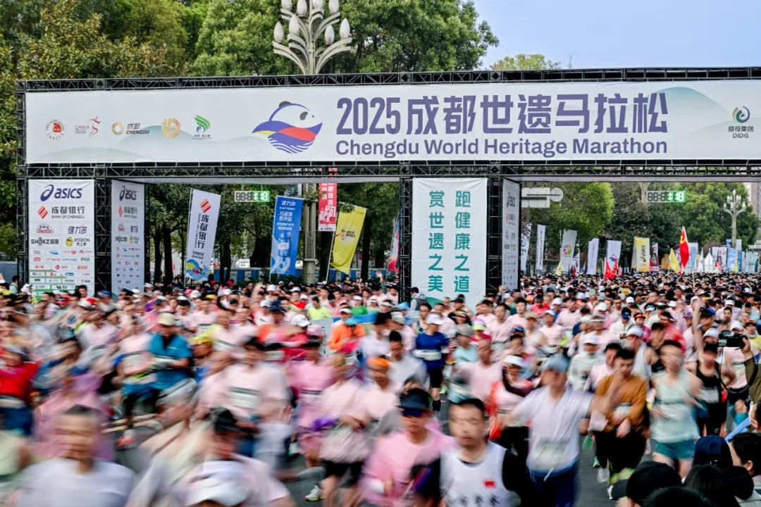 低调跑鞋卖爆中国一年吸金330亿(图2)